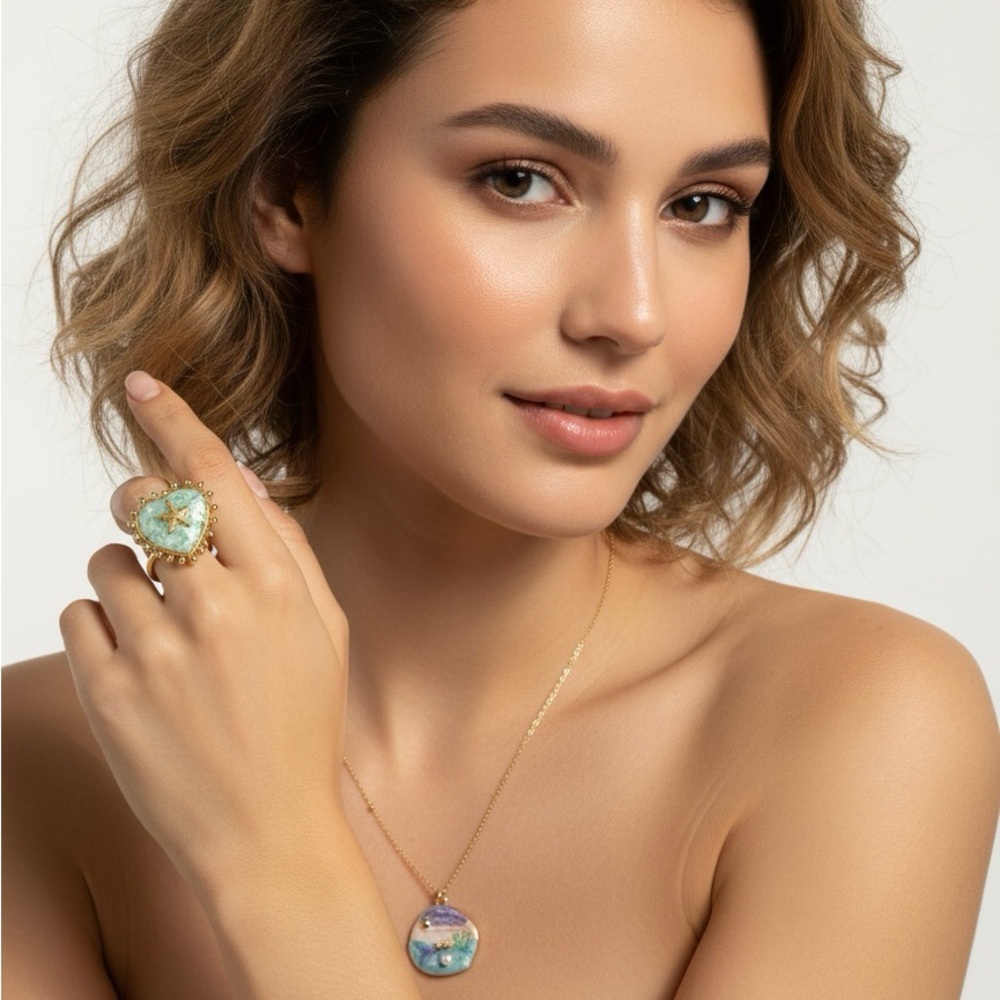 Elegant Gold and Turquoise Jewelry Set